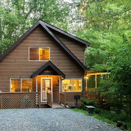 2 Bed 2 Bath Vacation Home In Whittier V Exterior photo